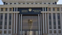 Фрагмент боеприпаса взорвался близ Арыси, пострадали 10 контрактников