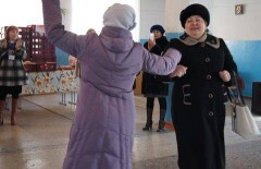 Избиратели в Темиртау пустились в пляс