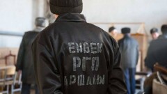 Заключённые пожаловались на жестокость военнослужащих Нацгвардии во время обысков