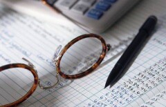 Госорганы Казахстана судорожно пытаются освоить средства в конце года
