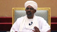 Бывшего президента Судана осудили за коррупцию 