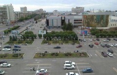 В Караганде экстренные службы оцепили площадь перед ЦУМом