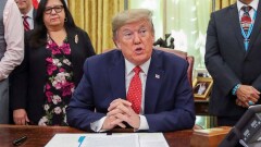 Трампа пригласили на слушания по импичменту. Белый дом назвал это пустой тратой времени