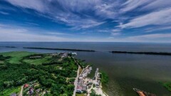 Польша объявила тендер на строительство искусственного острова на границе с Россией