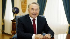 Назарбаев поздравил казахстанцев с Ораза айтом