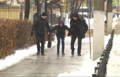 В школах и колледжах Семея отменены занятия из-за сильной гололедицы