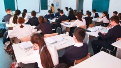 За три года в Казахстане построили 372 школы, но это не решило проблему их переполненности