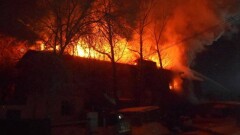 Крупный пожар произошёл в многоквартирном доме в ВКО