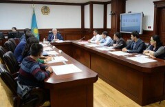 Аким Кызылординской области обсудил "земельный вопрос" с неравнодушными горожанами