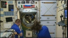 Экипаж корабля "Союз МС-13" приступил к работе на МКС