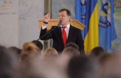 Ляшко потребовал от Меркель контрибуции за Вторую мировую войну