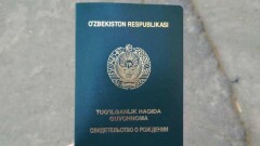 В Узбекистане 91-летняя женщина впервые получила свидетельство о рождении