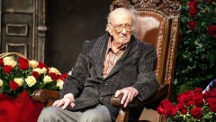 Казахстанского актёра Юрия Померанцева наградили российским орденом Дружбы