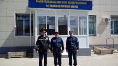 Грабителя с 24 млн тенге задержали гвардейцы в Атырау