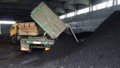 Аким Астаны: Уголь лежит на складах, никто его не покупает