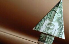 В Караганде чиновница продала 12 госквартир за взятку