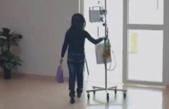 О победивших рак детях сняли трогательный документальный фильм в Алматы 