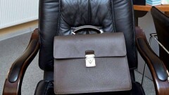 Акима, подозреваемого в избиении школьника, уволили