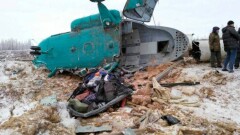 Двое казахстанцев погибли при крушении вертолёта в России