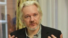 Слушания по делу об экстрадиции Ассанжа в США отложили на 2020 год