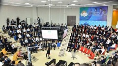 Султанов рассказал школьникам, как забыл закон Архимеда на экзамене