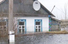 Мизерную компенсацию выплатят пострадавшим от паводка в Костанайской области 