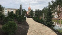 В Кемерово на месте сгоревшего ТРЦ "Зимняя вишня" открыли сквер в память о погибших