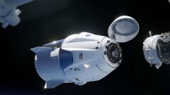 Космический корабль Dragon компании SpaceX вернулся на Землю