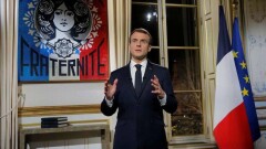 Макрон написал французам письмо с призывом участвовать в дебатах