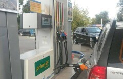 В Уральске ограничили продажу бензина