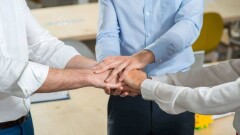 Уметь прощать и не бежать в суд при первом же споре призвал казахстанцев Жакип Асанов