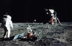 Программу "100 шагов" Назарбаева сравнили с полётом Нила Армстронга на Луну 