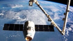 Неожиданный сюрприз доставил корабль Dragon на МКС 