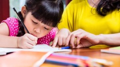 65% казахстанских родителей хотят, чтобы их дети пошли в школу – опрос