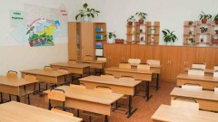 В Астане и Караганде отменили уроки школьникам 25 января из-за сильных морозов