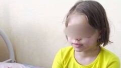 К избитой девочке в больницу Актобе пришла её биологическая мать