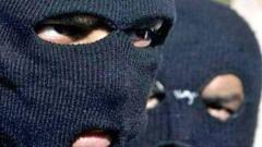 Вооружённые мужчины напали на семью в Мангистауской области
