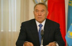 Противопоставить военным блокам глобальную коалицию государств за мир предложил Назарбаев 