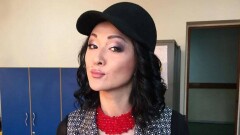 Певица Меруерт Тусипбаева попала под суд из-за поста в Instagram про тюрбан и платья