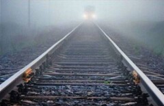 В Экибастузе мужчина попал под поезд и лишился ноги