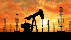 Рынок отреагировал на отставку главы Госдепартамента США снижением цены на нефть