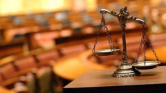 Судью в ЮКО лишили свободы на 4,5 года за взятку в полмиллиона тенге