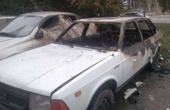 В Усть-Каменогорске алматинец сжёг две машины из ревности