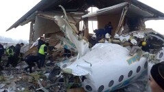 В Алматы скончался второй пилот разбившегося самолёта Bek Air