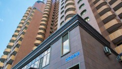 Столичный King Hotel выставили на торги за долги