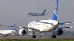 Самолёт "Эйр Астаны" совершил вынужденную посадку в Москве