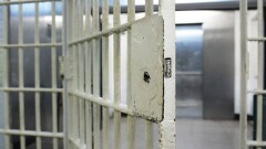 Выпускница юрфака добилась отмены амнистии подсудимого