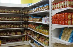 Треть продуктов питания в супермаркетах - казахстанские