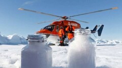 Учёные обнаружили в снегах Арктики частицы пластмассы, резины, лаков и красок