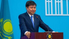 Жакип Асанов предлагает привлекать семейных дебоширов к общественным работам